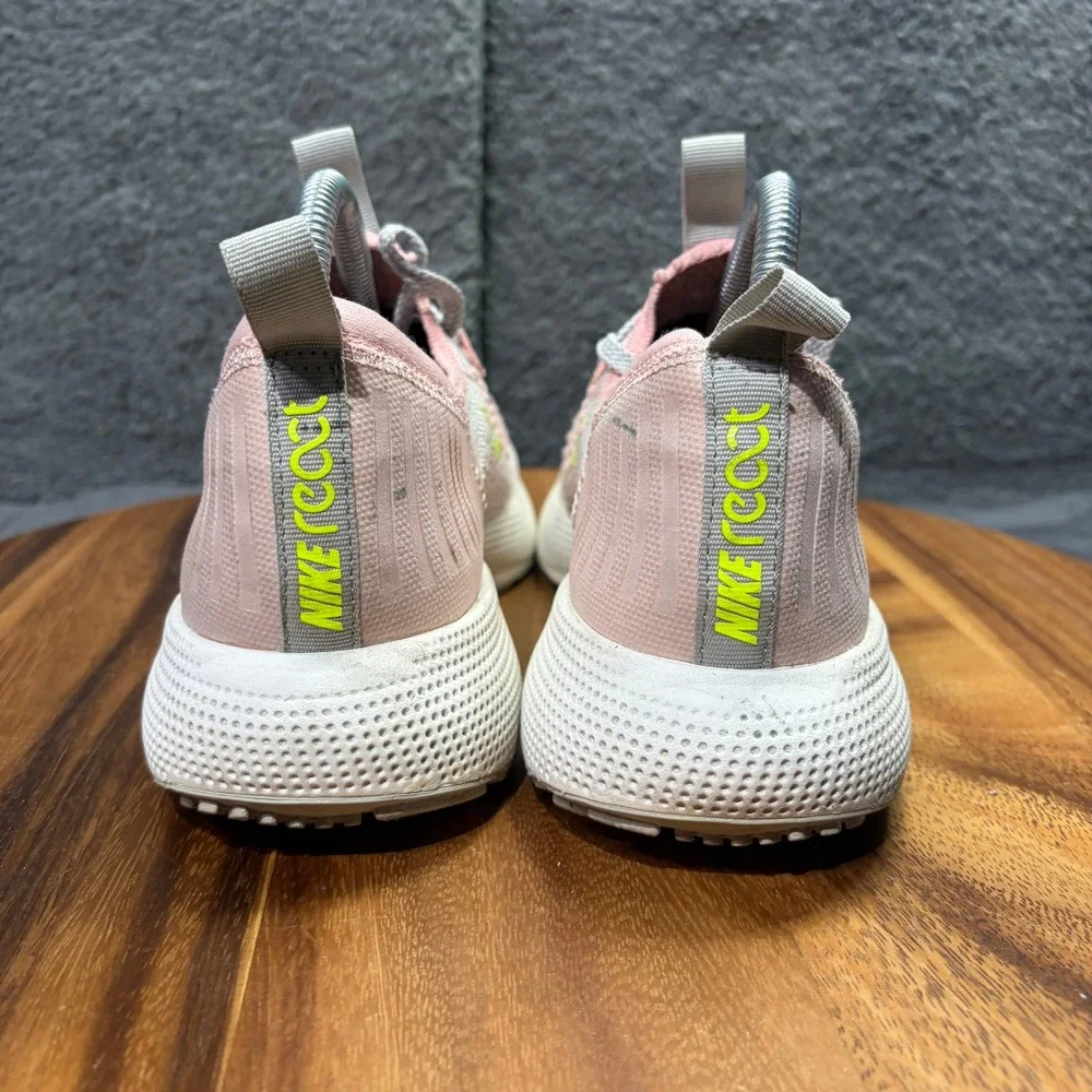 Nike react escape